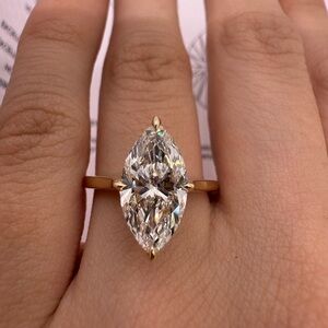 2.54 carat E VS1 marquise lab diamond engagement ring solitaire compass prongs